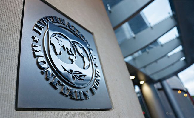 국제통화기금(IMF)이 4월 14일(현지시각) 발표한 세계경제전망(WEO) 보고서에서 2020년 세계 경제 성장률을 -3%로 예상했다. 지난 1월 전망(3.3%)에 비해 6.3%포인트 하향한 것이다. 사진 블룸버그