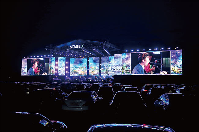 현대차는 5월 22~24일 사흘간 경기도 고양 킨텍스 제2전시장 주차장에서 드라이브인 콘서트를 했다. 사진 현대차