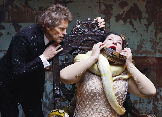 마리나 아브라모비치의 첫 오페라 연출작 ‘마리아 칼라스의 일곱 죽음’. 사진 마르코 아넬리