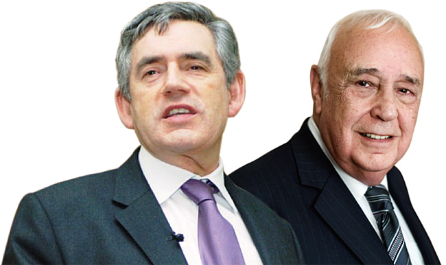 왼쪽부터 고든 브라운(Gordon Brown) 에든버러대 역사학, 전 영국 총리로버트 스키델스키(Robert Skidelsky) 영국 경제·역사학자, 영국 상원의원, 워릭대 국제정치학 석좌교수