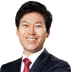 박상욱 우리은행 부동산투자지원센터 팀장 연세대 토목공학 학사, 덴버대 MBA, 현 한국금융연수원 부동산 겸임교수