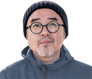 최갑수 시인, 여행작가,
‘우리는 사랑
아니면 여행이겠지’
‘밤의 공항에서’ 저자