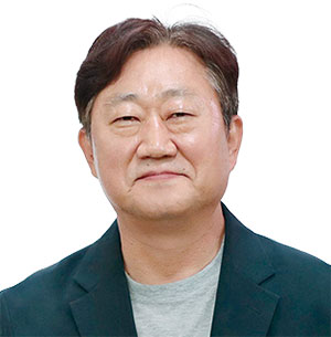 이영완 조선비즈
과학전문기자
현 KAIST 문술미래전략
대학원 겸직교수,
전 한국과학기자협회 회장