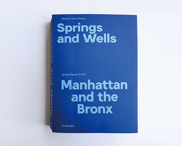 스탠리 그린버그(Stanley Greenberg)의 ‘샘과 우물, 맨해튼과 브롱크스(Springs and Wells, Manhattan and the Bronx)’의 표지. 사진 김진영