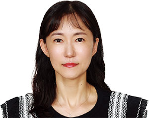 김의향 패션&스타일 
칼럼니스트
현 케이노트 대표, 
전 보그 코리아 
패션 디렉터