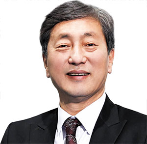 김정웅 
서플러스글로벌 대표
연세대 금속공학, 
2015년 이달의 무역인상·무역의 날 대통령상 수상