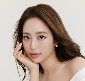 박아인
엘엔티이 대표