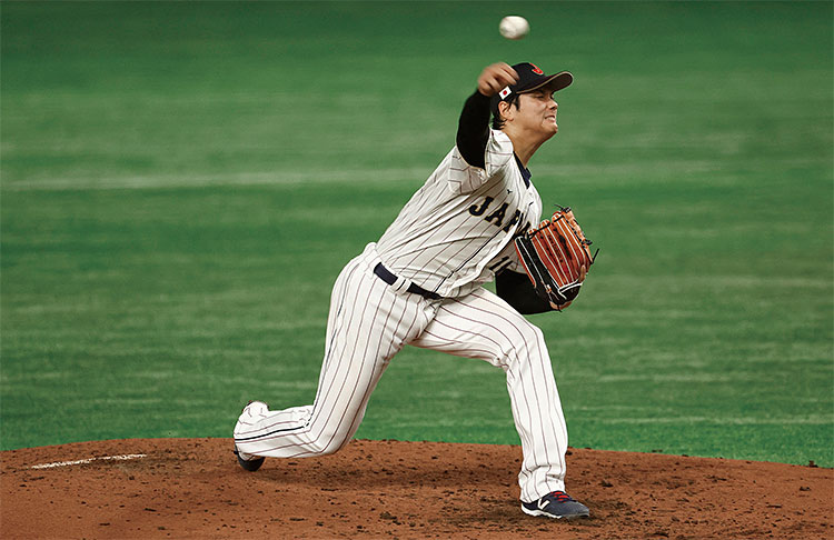 3월 16일 일본 도쿄
도쿄돔에서 열린 월드베이스볼클래식 8강전 이탈리아와 경기에서 오타니 쇼헤이가 투구하고 있다. 사진 로이터연합