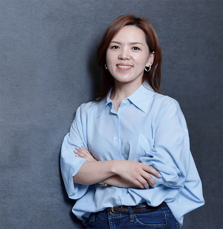 김한나 그립컴퍼니 대표
미국 샌프란시스코주립대 국제관계학, 전 블루버드 소프트 해외영업 담당·경영전략실장, 전 네이버 스노우 마케팅 총괄 사진 그립컴퍼니