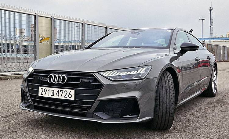 아우디 A7 PHEV. 사진 고성민 기자