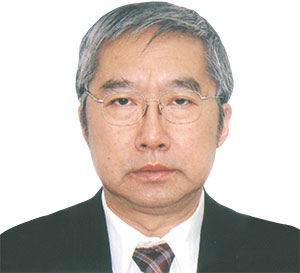 유용딩 전 인민은행
통화정책위원회 위원
전 중국세계경제학회 회장,
전 중국사회과학원
세계경제정치연구소 소장