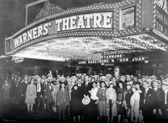 In August 1926, during the so-called 'Roaring Twenties', audiences flock to the Warner Theatre in New York City to see the film 'Don Juan'. Photo by Wikimedia