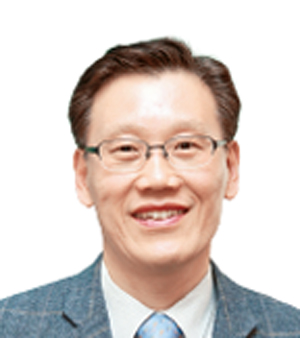최인한 시사일본연구소 소장일본 전문 저널리스트, 전 일본 유통과학대학 객원교수, ‘일본에 대한 새로운 생각’ 저자