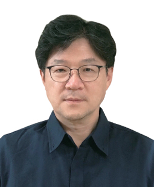 신상준 한국은행 이코노미스트연세대 법학 학·석사, 서울시립대 법학 박사, ‘중앙은행과 화폐의 헌법적 문제’ ‘돈의 불장난’ ‘국회란 무엇인가’ 저자