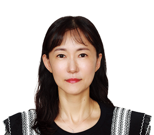 김의향 패션&스타일 칼럼니스트 현 케이노트 대표, 전 보그 코리아 패션 디렉터