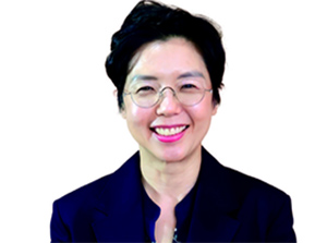 이미연 주스리랑카 대사 / 서울대 동양사학, 미 조지타운대 국제관계학 석사,
제27회 외무고시, 전 주제네바 1등서기관, 전 주라오스 참사관, 전 주중국 공사 참사관, 전 주베트남 공사 겸 총영사, 전 주제네바 차석대사