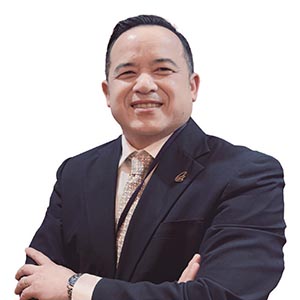 수티껫 탓피탁꾼 태국 투자청(BOI) 부청장 - 태국 쭐라롱꼰대 화학공학, 영국 워릭대 경영공학 석사, 전 BOI 투자전략·정책국 국장 /사진 이용성 기자