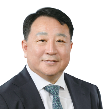 신동우 나노 회장 - 케임브리지대 이학박사, 현 한양대 총동문회장