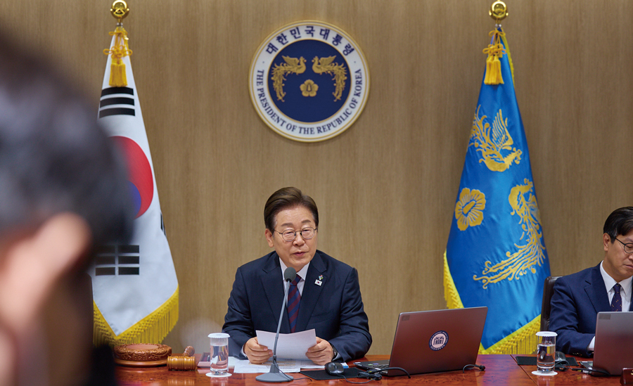 이재명 대통령이 6월 10일
서울 용산구 대통령실 청사에서 국무회의를 주재하고 있다 / 사진 대통령실