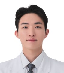 박세진 닥터쁘띠의원 대전점 대표원장-전북대 의학과,
전 닥터쁘띠의원 명동점 원장