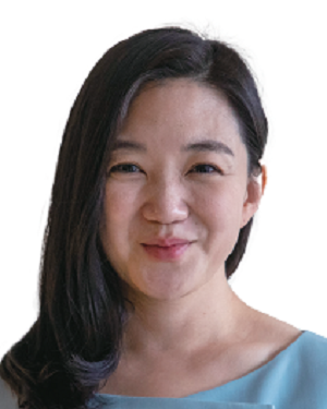 박선영  동국대 경제학과 교수- 
서울대 경제학,  
미국 예일대 경제학 석·박사, 전 카이스트 산업 및 시스템공학과 교수,  
전 자본시장연구원 연구위원