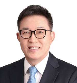 유효상 유니콘경영경제
연구원장-
전 차의과학대 경영대학원
원장, 전 동국대 경영전문
대학원 교수, ‘경제의 역설’
‘리더의 오판’ 저자