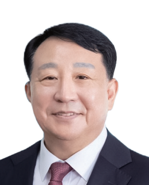 신동우 나노 회장-
케임브리지대 이학박사현 한양대 총동문회장