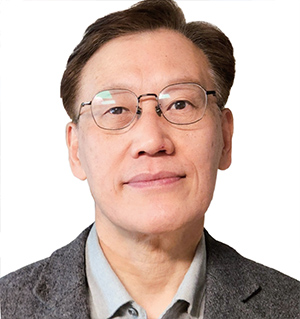 최인한 시사일본연구소 소장 - 일본 전문 저널리스트, 현 숙명여대 미래교육원 강사, 전 일본 유통과학대 객원교수, ‘일본에 대한 새로운 생각’ 저자