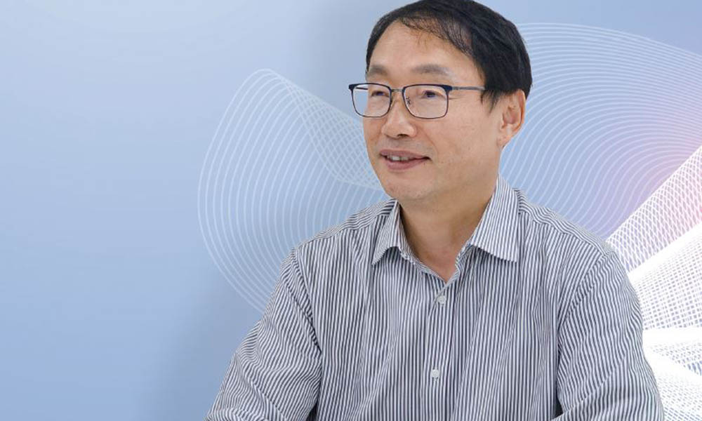 구현모 전 KT 최고경영자(CEO) - KAIST 경영공학 석·박사, 현 KAIST 산업공학과 겸임 교수, 현 서울대 공과대 객원교수, 전 KT CEO, 전 한국통신사업자연합회(KTOA) 회장 /사진 구현모