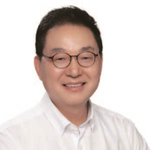 정철훈 미술 칼럼니스트, 문화기획 프로듀서, 전 KBS아트비전 대표