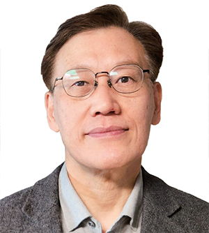 최인한 시사일본연구소 소장 - 일본 전문 저널리스트, 현 숙명여대 미래교육원 강사, 전 일본 유통과학대 객원교수, ‘일본에 대한 새로운 생각’ 저자