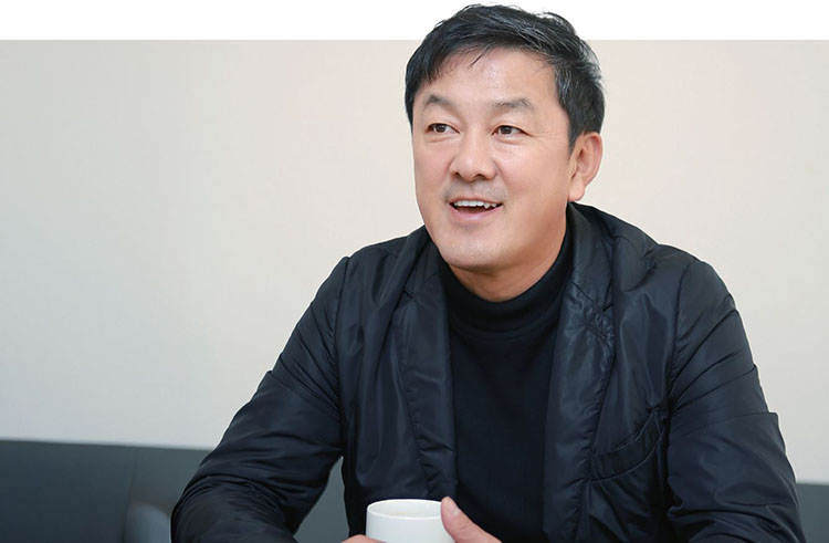 최재붕 - 성균관대 기계공학부 교수, 캐나다 워털루대 대학원 기계공학 박사, 현 경제사회노동위원회 전문가 의원, 전 성균관대 부총장 및 산학협력단 단장 /사진 성균관대