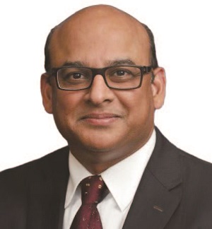 발 스리니바스 - 딜로이트 금융서비스센터 리서치 헤드, 미국 럿거스대 마케팅 박사