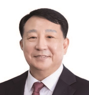 신동우 나노 회장 - 케임브리지대 이학박사현 한양대 총동문회장