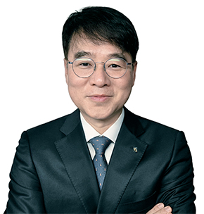 권혁상 KB증권 멀티자산운용부장(이사) - 고려대 경영학, 전 대한투신운용 펀드매니저, 전 도이치자산운용 채권 펀드매니저, 전 NH투자증권 채권운용부장 / 정원석 기자