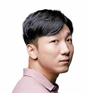 안종도 - 연세대 피아노과 교수，독일 함부르크 국립음대 연주학 박사， 전 함부르크 국립음대 기악과 강사