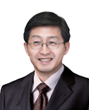 박기순 성균관대 중국대학원 교수 - 현 덴톤스리 법률사무소 상임고문, 현 외교부 정책자문위원회 경제분과위원장, 전 중국삼성경제연구원장