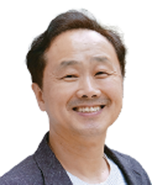 윤우상 밝은마음병원 원장 - 정신건강의학과 전문의, ‘명랑한 정신과’ 저자