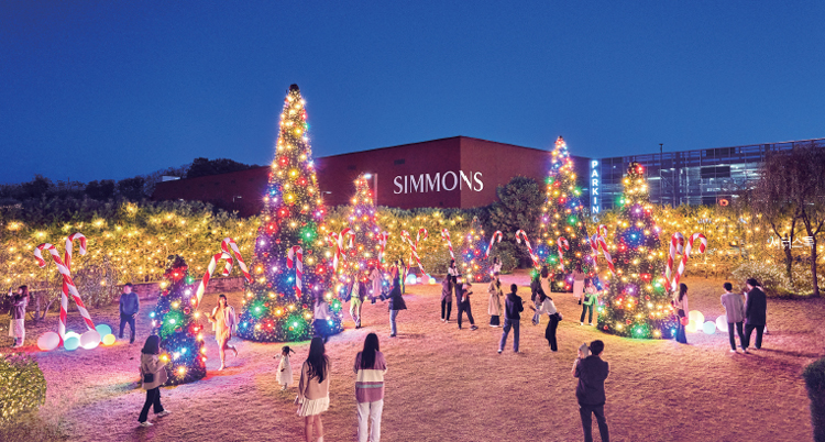 경기도 이천의 ‘시몬스 테라스’에서 진행되는 크리스마스 행사. /사진 시몬스