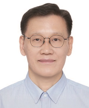 최인한 - 시사일본연구소 소장, 일본 전문 저널리스트, 현 미래에셋증권 일본리포트 연재 중, 전 일본 유통과학대 객원교수,
'일본에 대한 새로운 생각' 저자