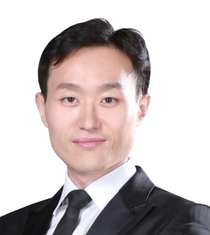 김동찬 연세대 국제학대학원 교수 - 연세대 정치외교학, 중국 푸단대 중국사 석사, 푸단대 국제정치학 박사
