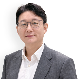 조영태 서울대 보건대학원 교수 - 고려대 사회학, 미국 텍사스대 오스틴캠퍼스 인구학 석·박사, 현 서울대 인구정책연구센터장, 전 대통령 직속 저출산고령사회위원회 민간위원 /조영태